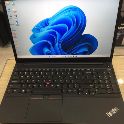 Lenovo ThinkPad i7 11th Gen 16GB 256GB SSD Laptop