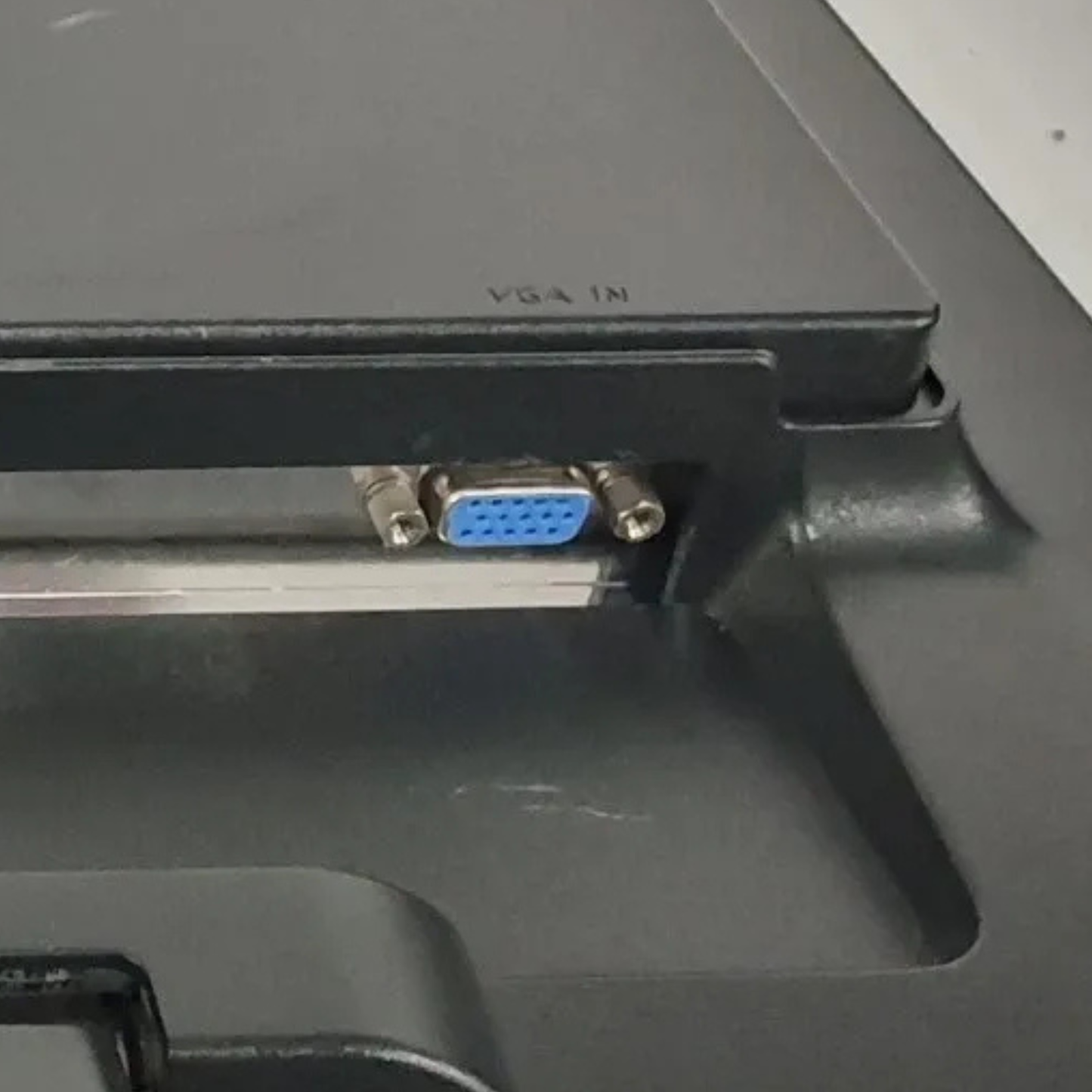 Lenovo ThinkVision L1711p 17 Inch CCTV Monitor