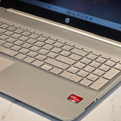 لابتوب HP 15 Ryzen 7 8GB SSD 512GB