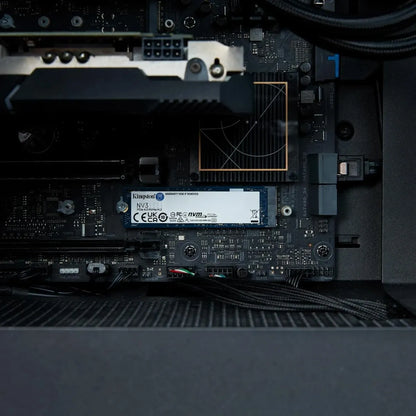 محرك أقراص كينغستون NVMe SSD سعة 1 تيرابايت من الجيل الرابع