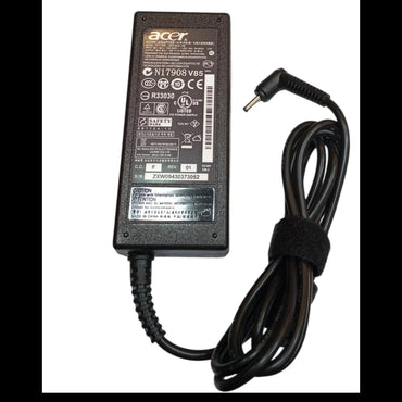Acer 65W laptop charger with 19.5V 3.42A output, compact lightweight power adapter design and stated overheating and overvoltage protection for compatible Acer laptops at SAMMANPC Jordan